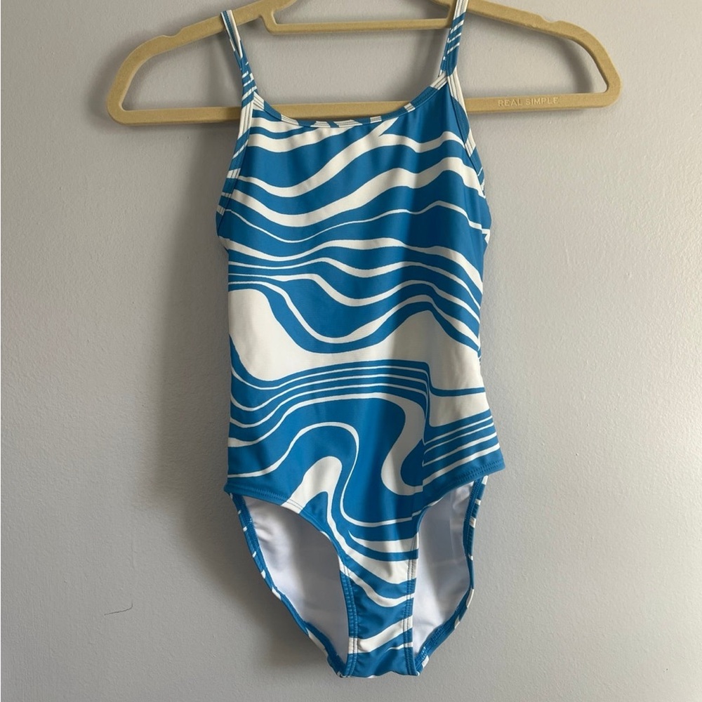 Girls one piece swimsuit NWT